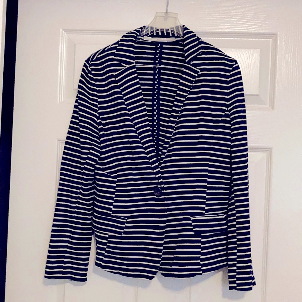 100% cotton Gibson navy and white blazer.